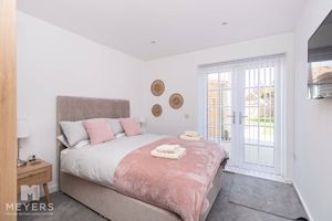 Photo 11- click for photo gallery